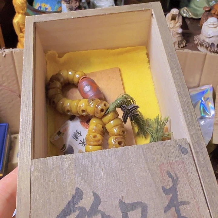 大叶紫檀（黑酸枝木类）