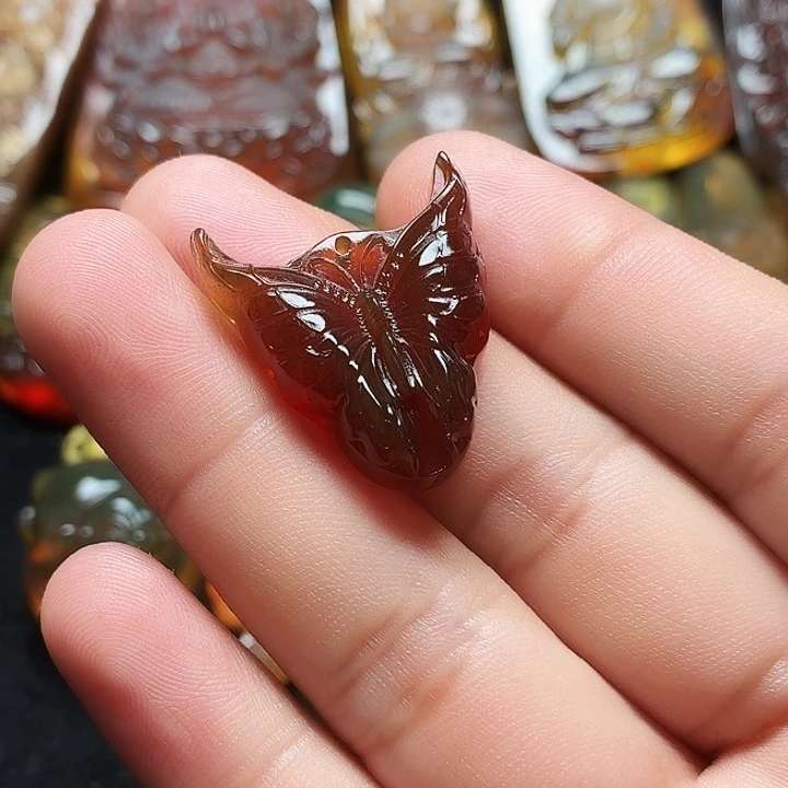 琥珀未镶嵌裸石61