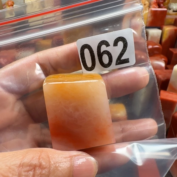少***鹭老挝石印石老挝石料