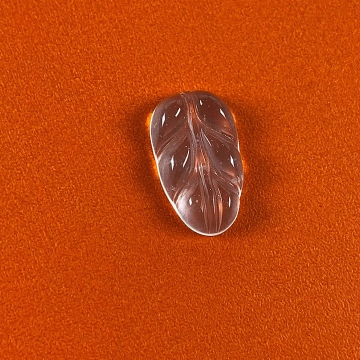 石英质玉未镶嵌颈饰