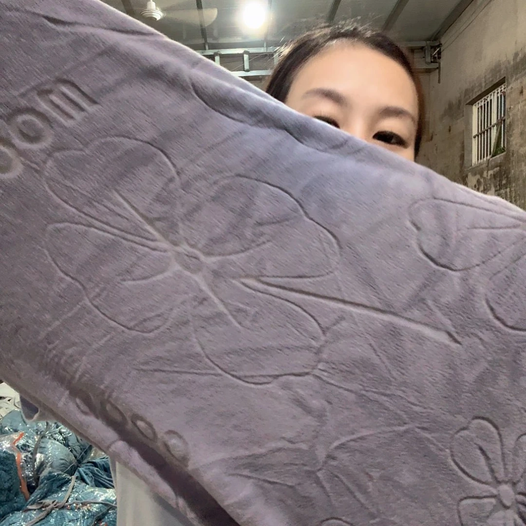 聚酯纤维万能沙发套654 给4