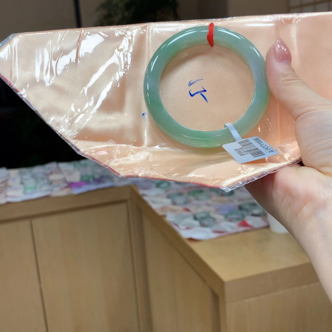 未镶嵌手镯翡翠不退不换