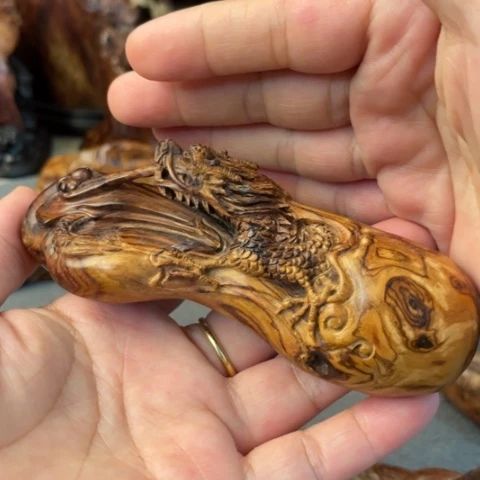 【闪购商品】把件黄花梨/降香黄檀