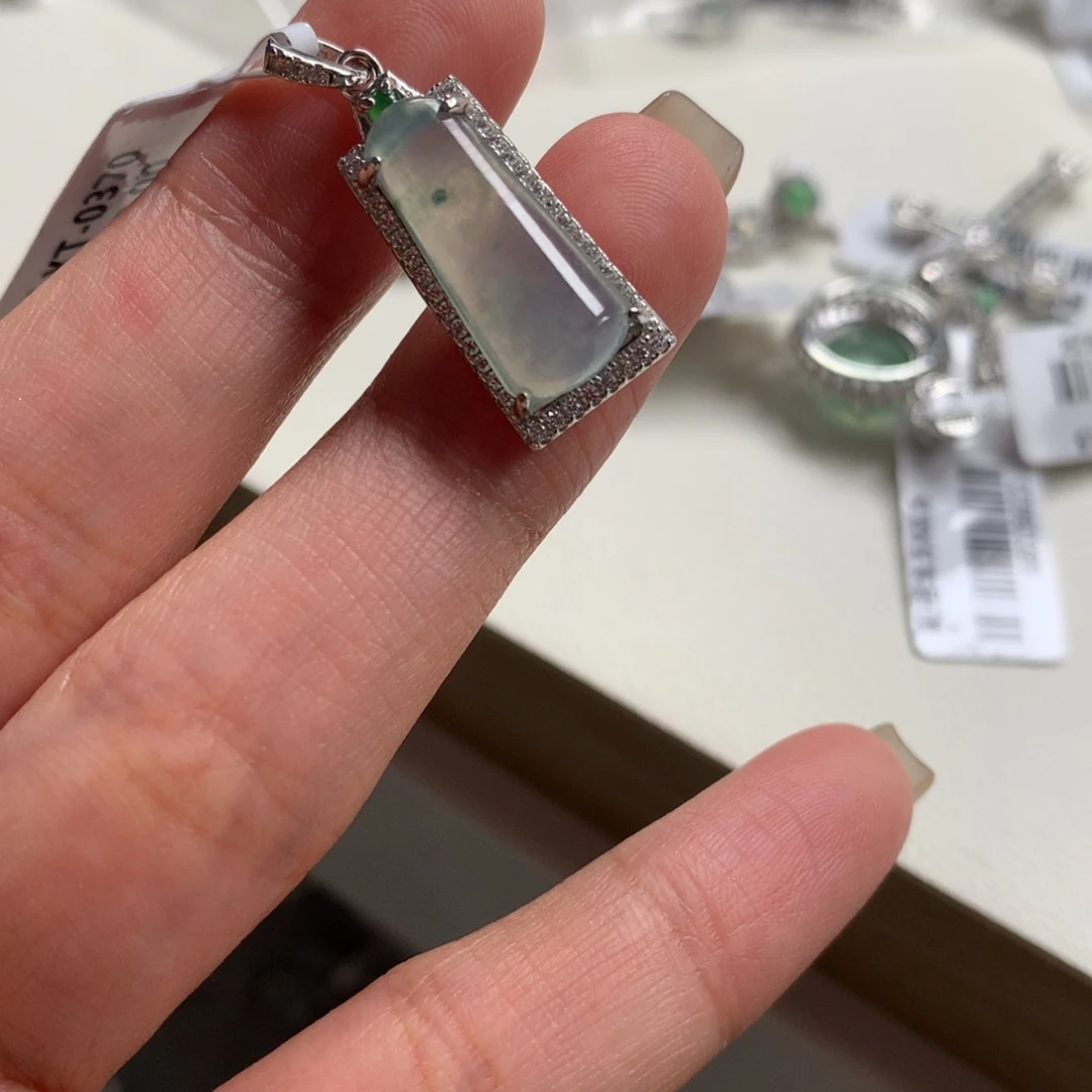 翡翠银S925镶嵌颈饰吊坠