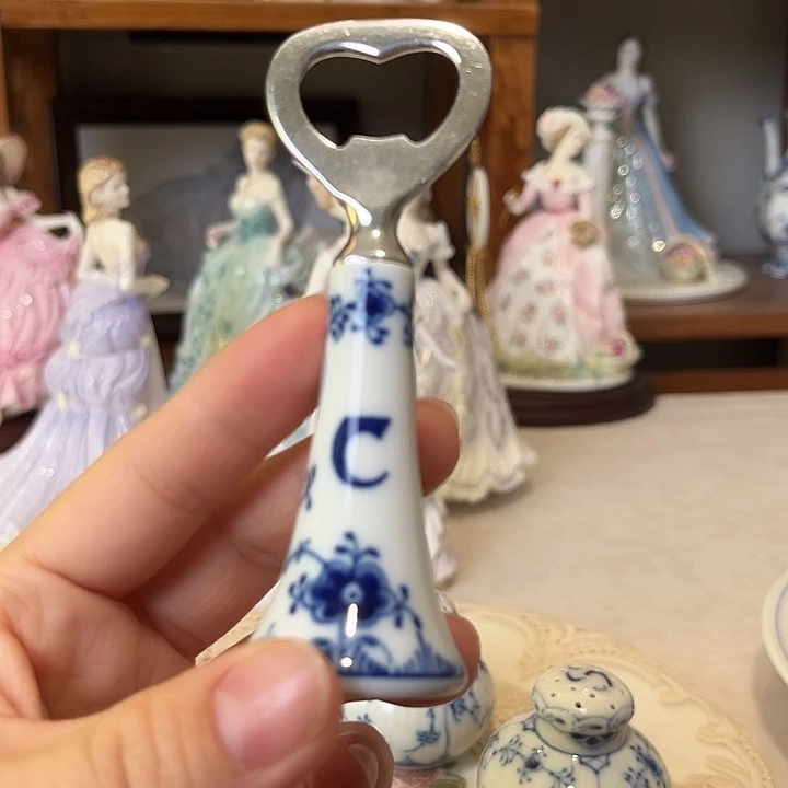 杯欧洲中古瓷器摆件