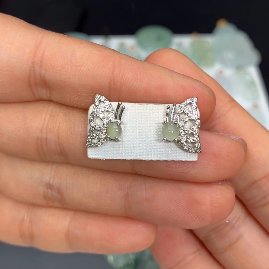 翡翠未镶嵌颈饰耳钉