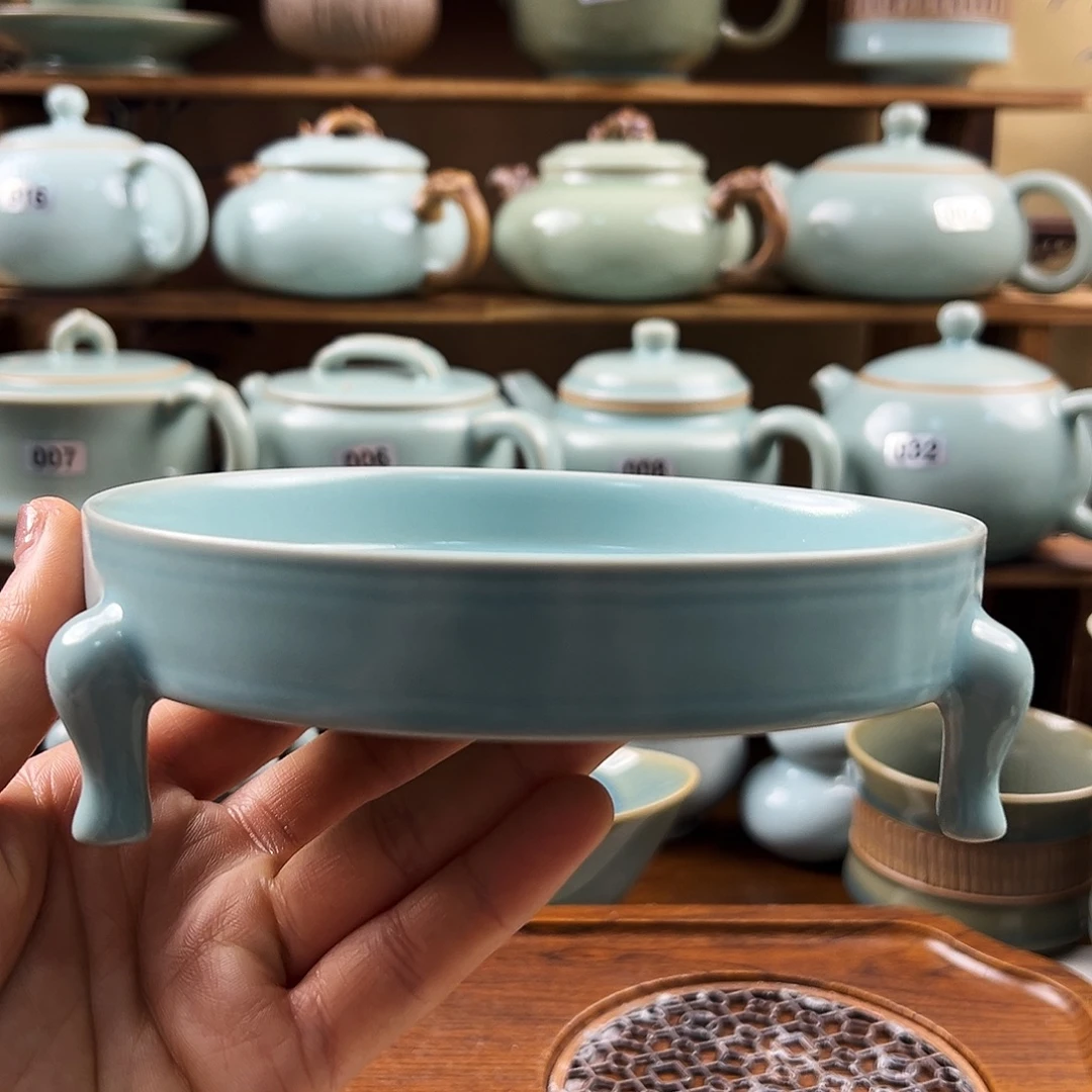 仿古釉微瑕捡漏三足洗