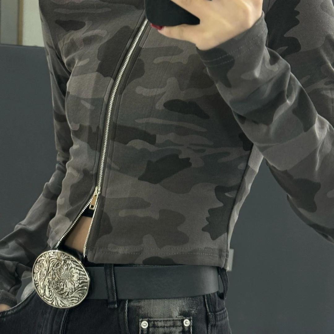 娱娱女装春装新款时尚洋气个性后背绑带迷彩上衣T