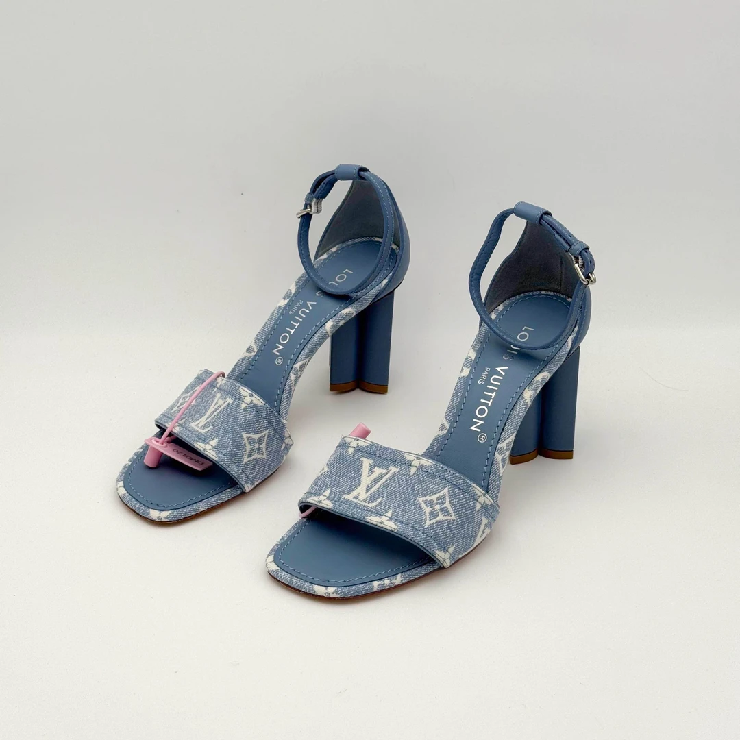 99新 LouisVuitton/路易威登 牛仔老花高跟凉鞋/原盒/38码/DM0169