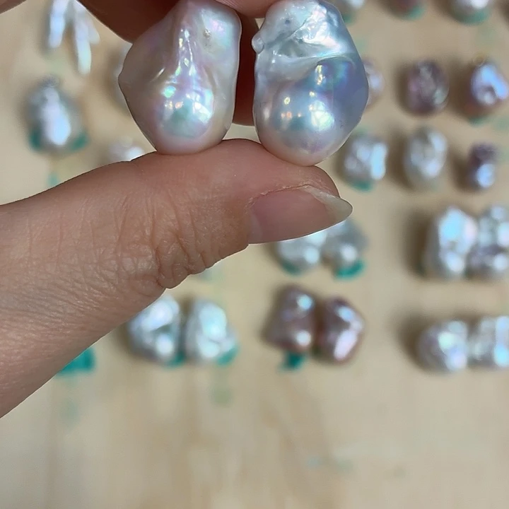 淡水珍珠银S925镶嵌耳饰