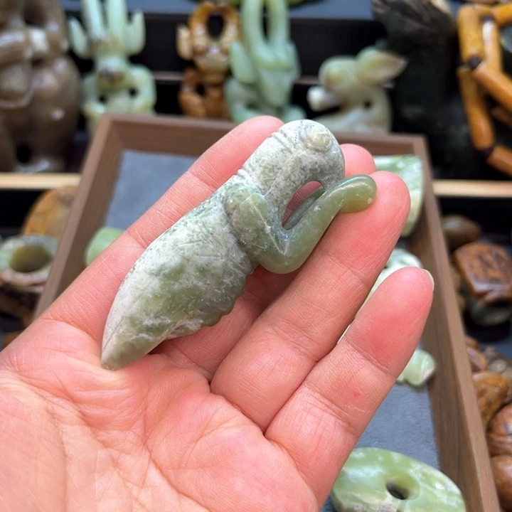 岫岩河磨玉（透闪石质玉）未镶嵌挂件唐*山