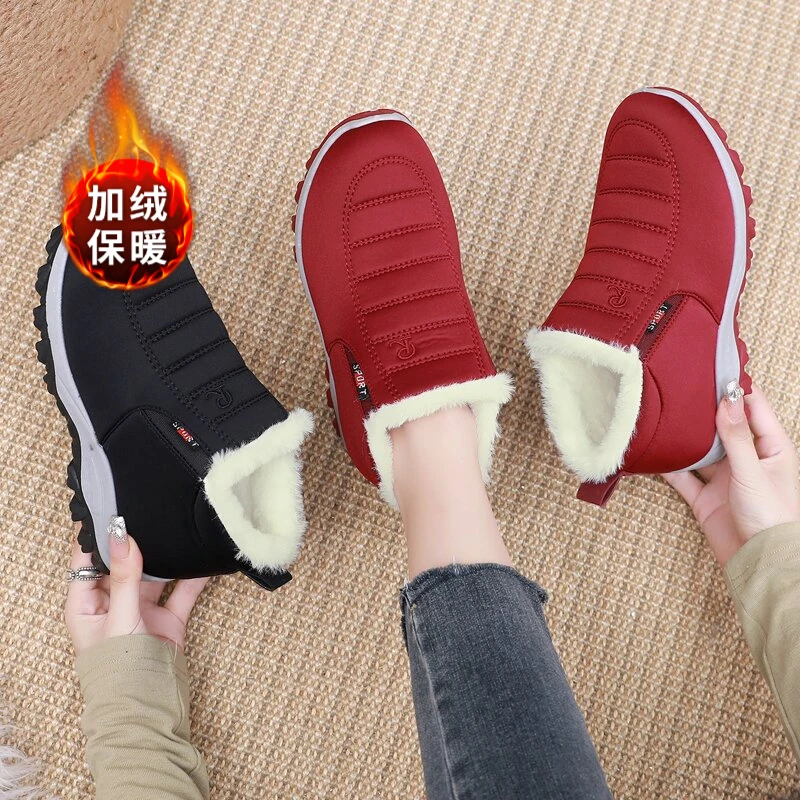 男鞋绵羊毛冬季新款防滑2026软底潮老人鞋开车加厚保暖雪地靴男女