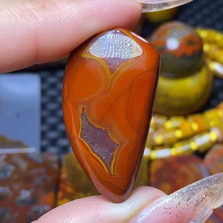 玛瑙/玉髓颈饰足银镀金镶嵌