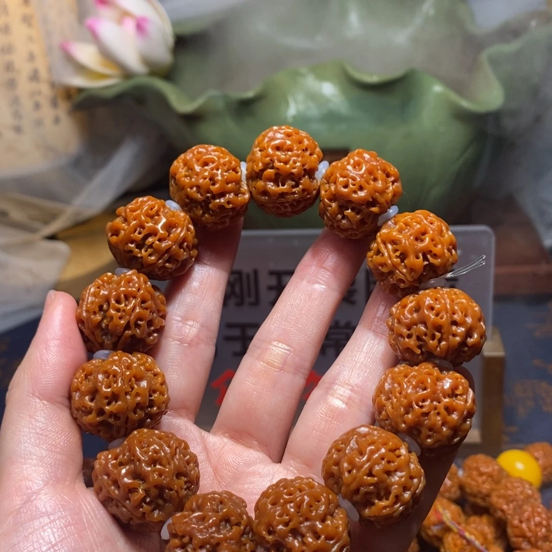 金刚菩提手串235。 无尘。