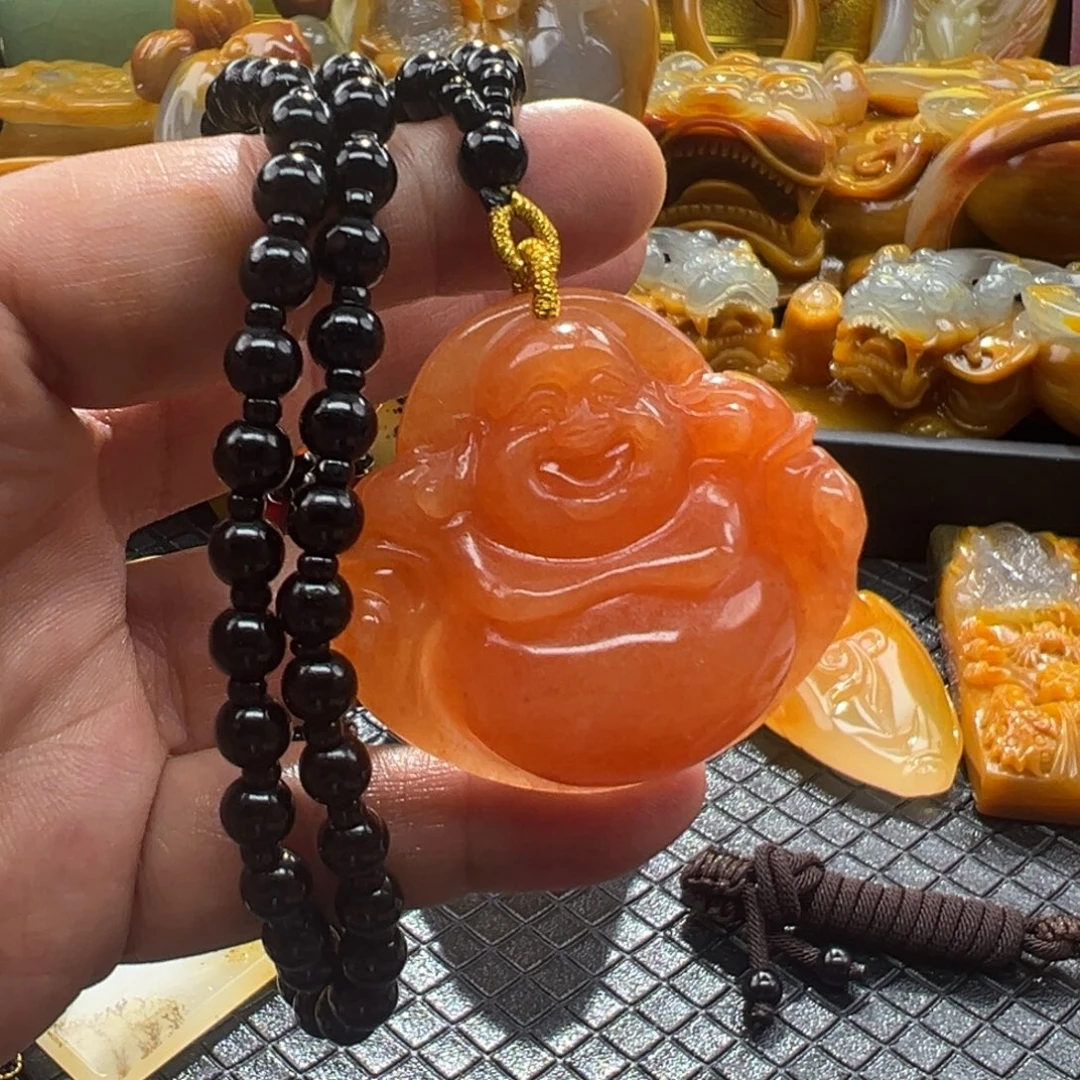 石英质玉未镶嵌颈饰