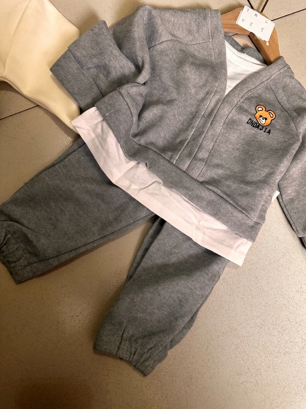 卫衣两件套金贝贝童装