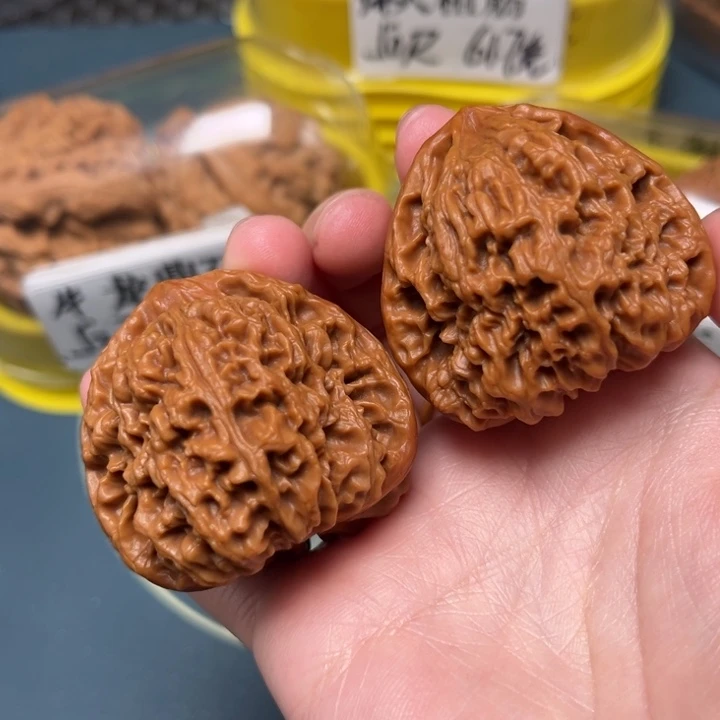 文玩核桃吊坠42-30642-05