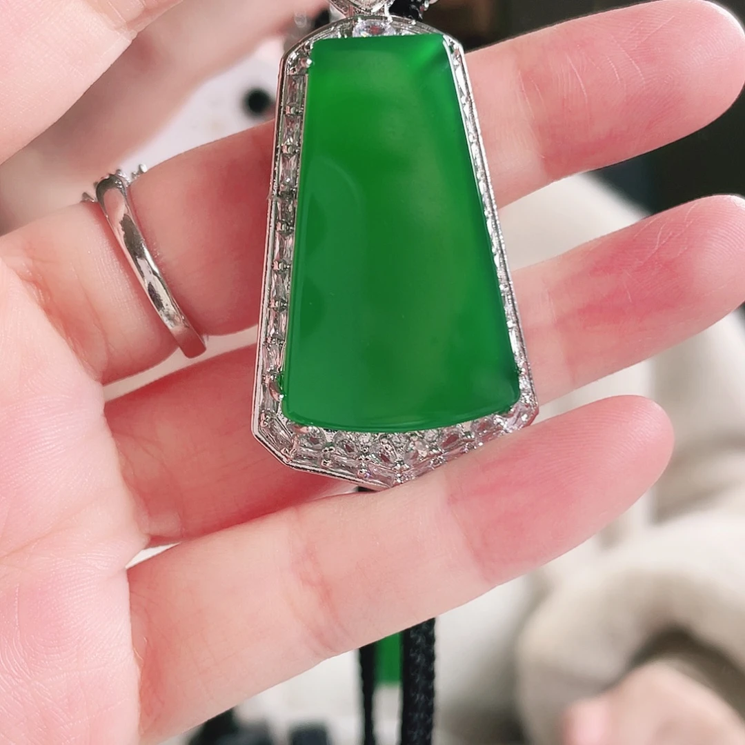 玛瑙/玉髓合金颈饰