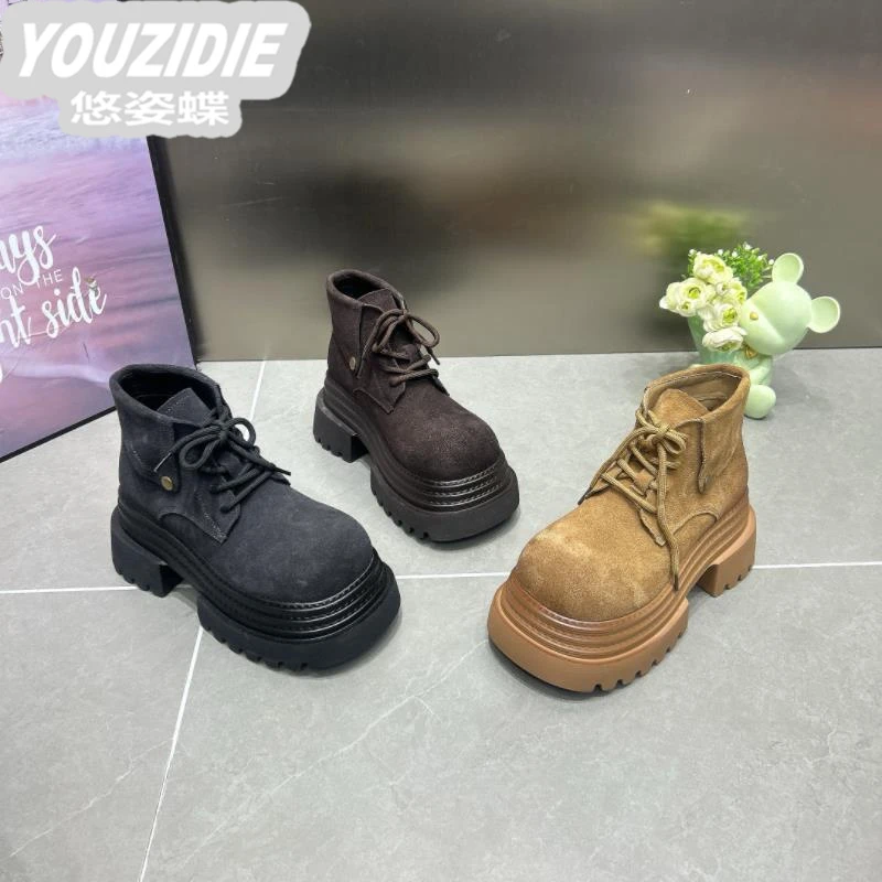 8cm磨砂马丁靴女小个子增高2025早春新年新款松糕厚底机车短靴子