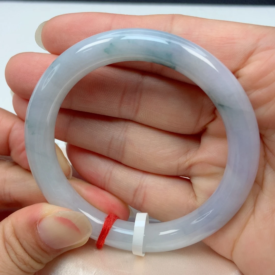 翡翠手镯未镶嵌53圈