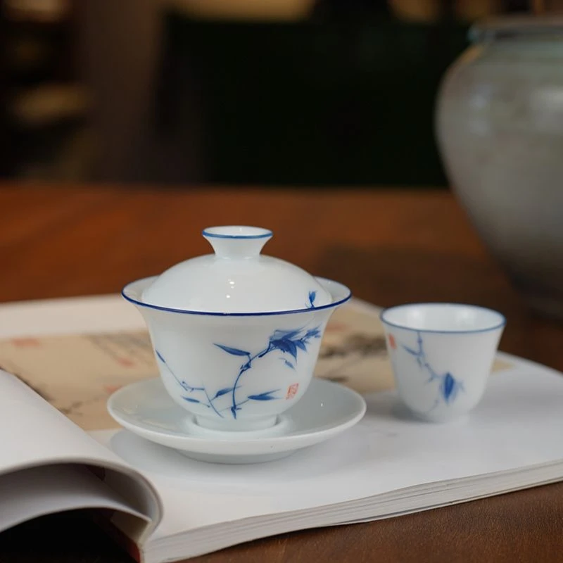 白瓷手绘竹子青花瓷薄胎陶瓷小号三才盖碗茶碗高端茶具陶瓷不烫手