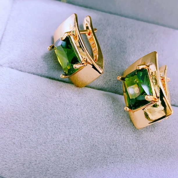 铜合金玻璃耳饰 军绿色耳环 时尚洋气民族风