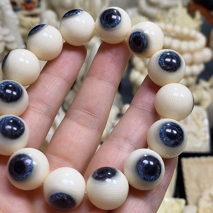 紫檀木类端景台客*量猛犸牙手串