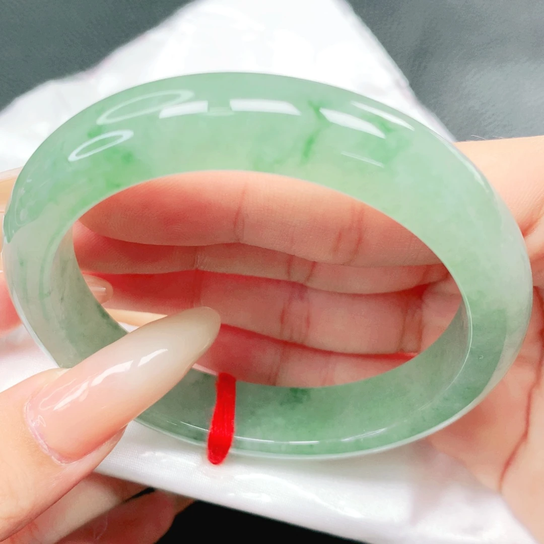 翡翠未镶嵌手镯57