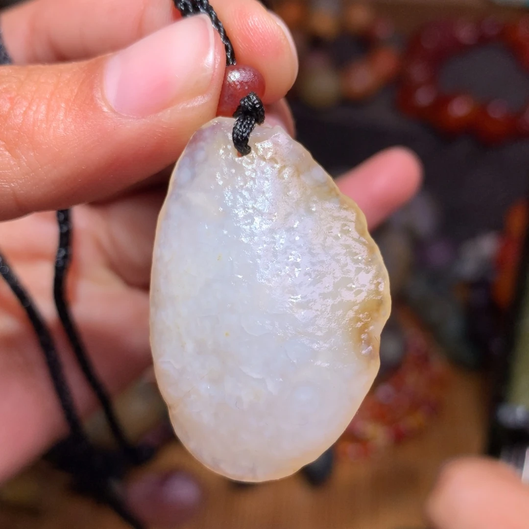 未镶嵌玛瑙/玉髓珠宝半成品