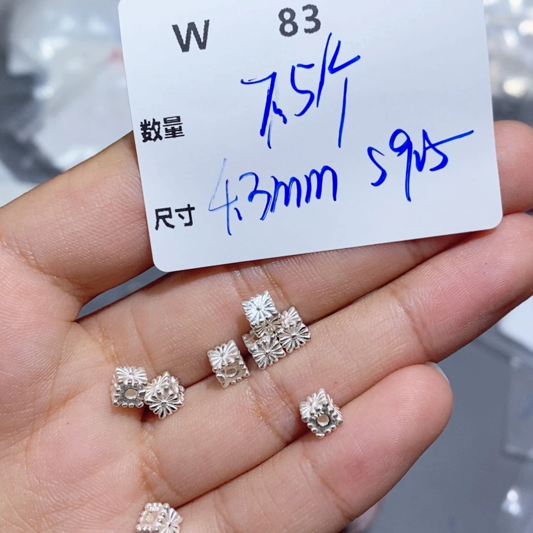 银S925镶嵌颈饰水晶W83