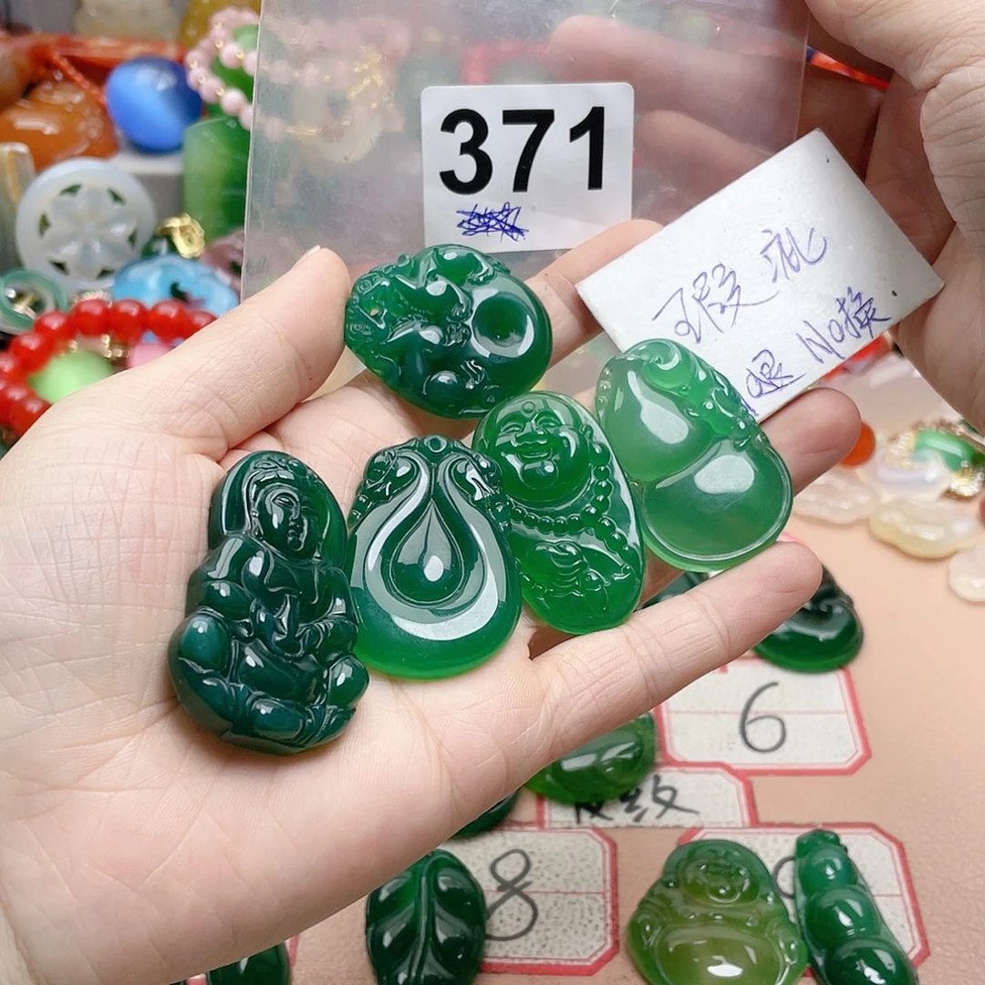 合金颈饰玛瑙/玉髓松****品