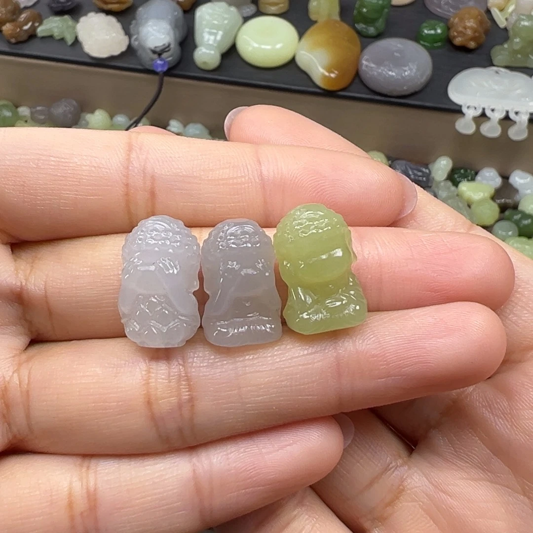 和田玉未镶嵌颈饰260一个多样性发其一