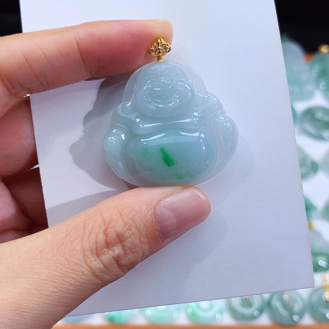 翡翠18K金镶嵌颈饰翡翠吊坠
