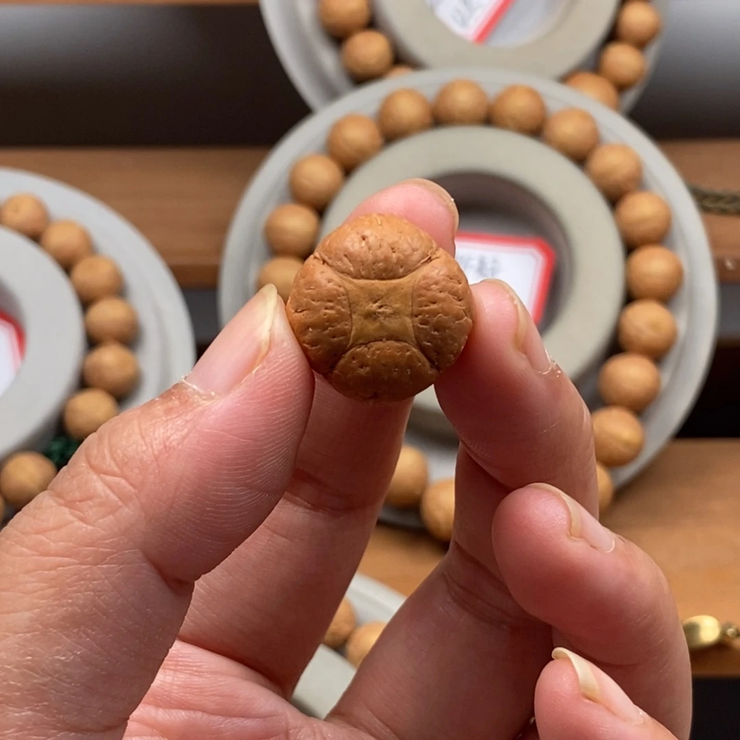 齐****吊坠凤眼菩提麒麟三通铜钱眼