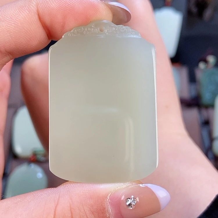 【闪购商品】和田玉未镶嵌颈饰