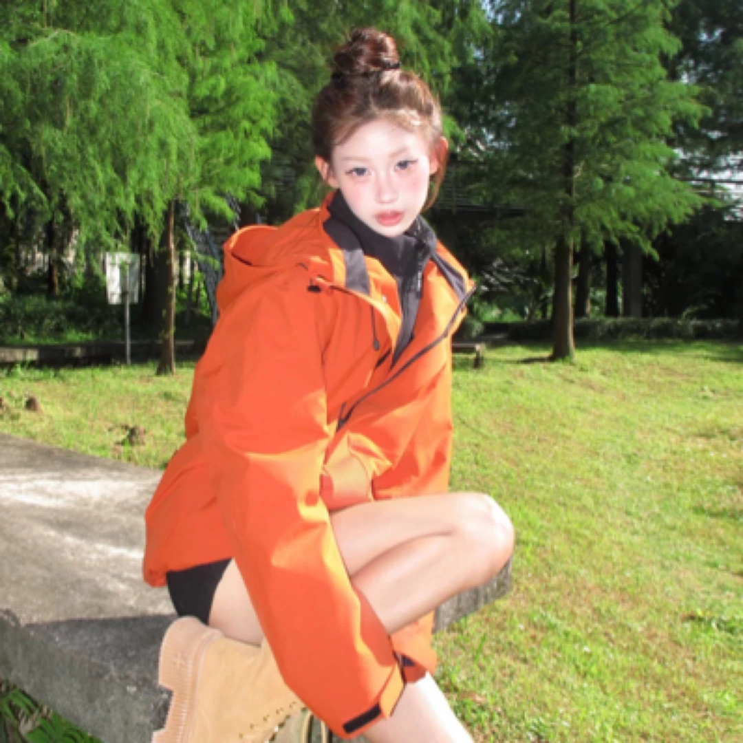 户外全压胶情侣冲锋衣