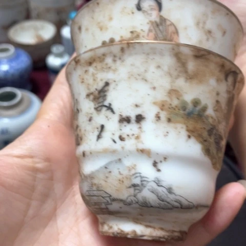 昆***粉彩手把件鼻烟壶