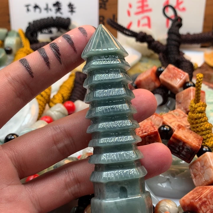 翡翠未镶嵌颈饰保真天然a货翡翠