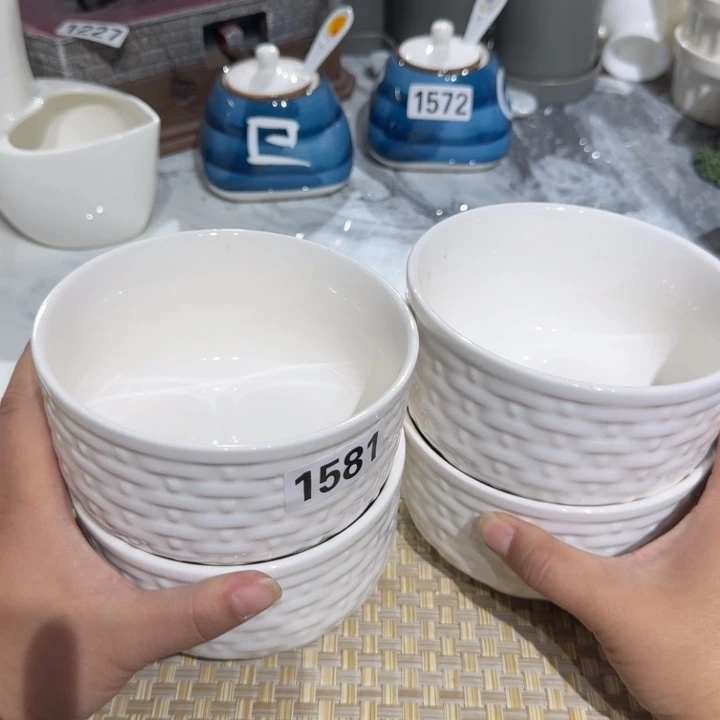 瓷片陶瓷瑕疵介意慎拍1581