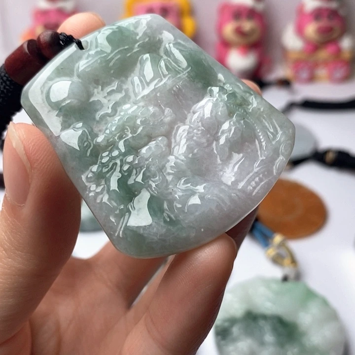 翡翠未镶嵌颈饰翡翠