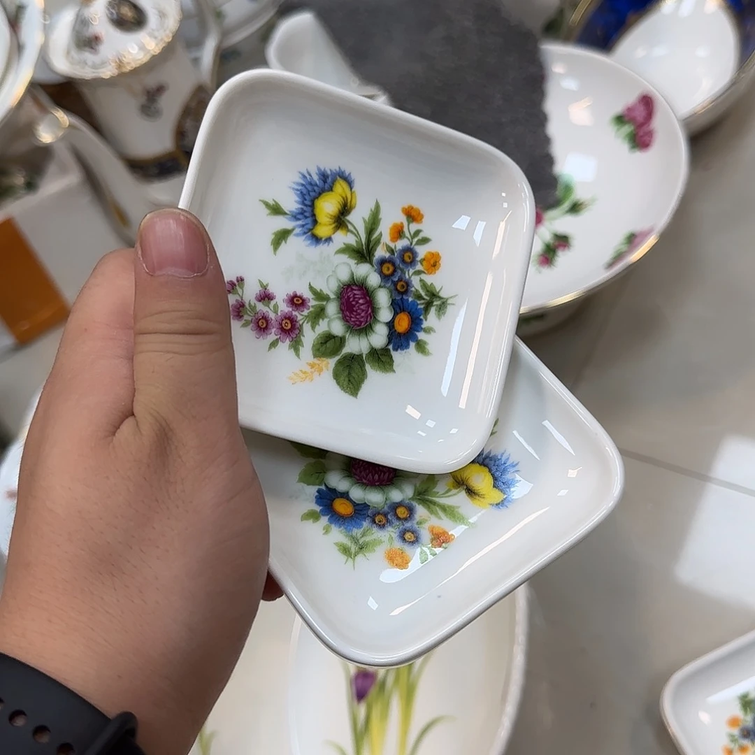 外贸冠衡陶瓷有限公司