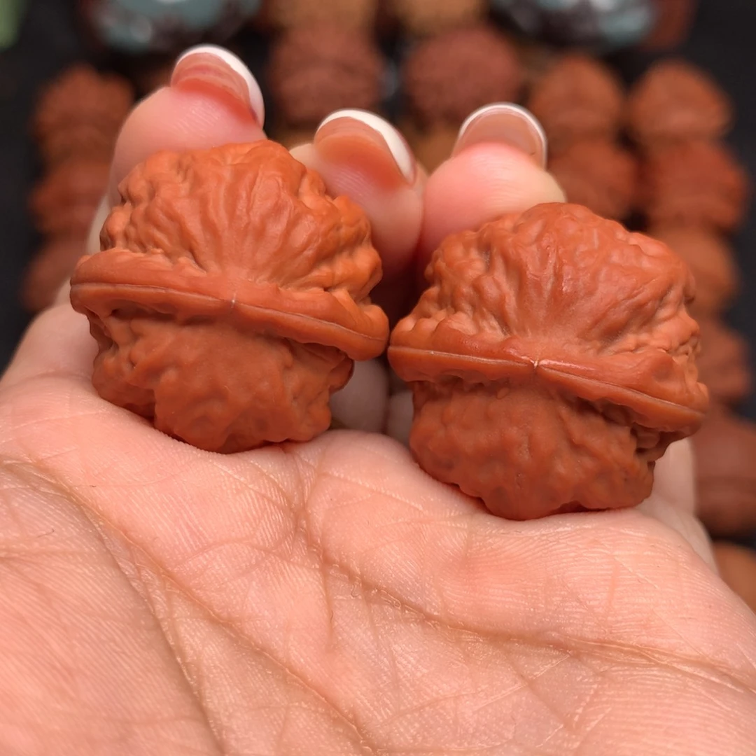 把件文玩核桃铸**料玉石方尊