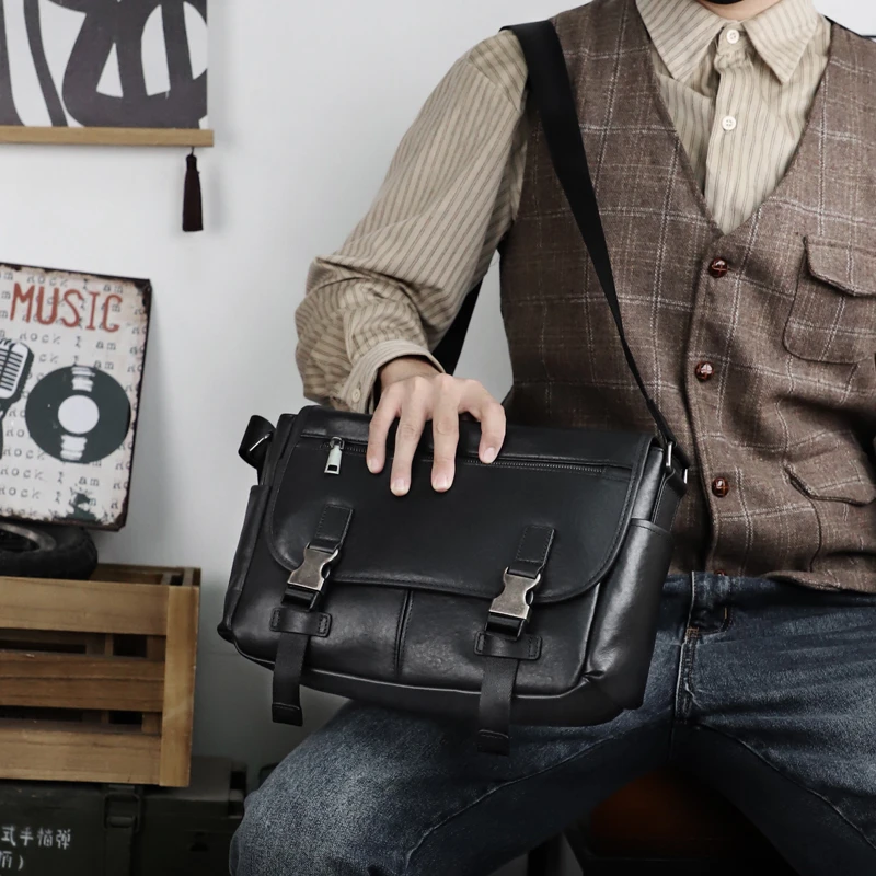 原创头层植鞣牛皮男士邮差包大容量真皮单肩斜挎包休闲潮牌背包