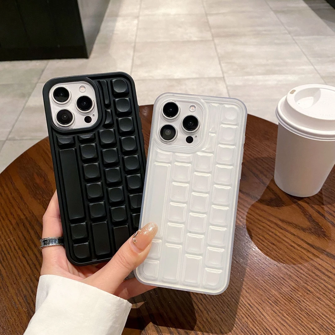 适用iphone16PRO创意个性简约键盘格苹果手机壳11/15趣味手机壳