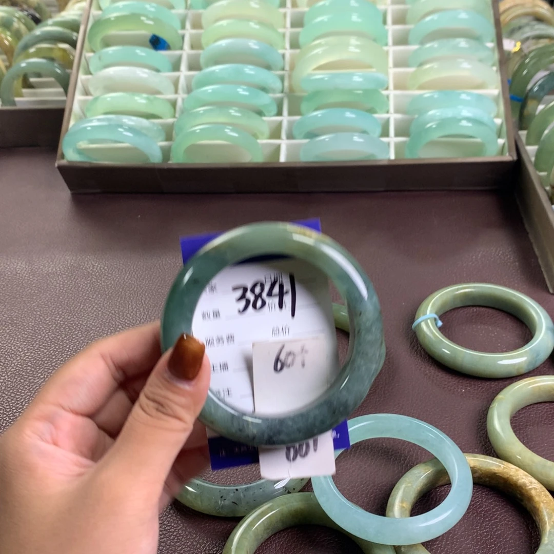 未镶嵌蛇纹石玉手镯3841