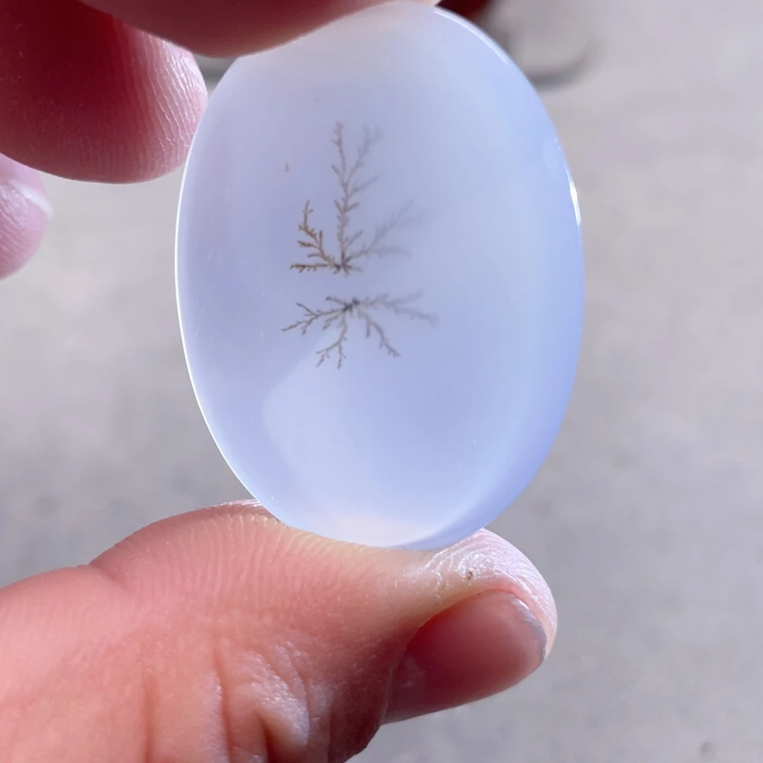 【闪购商品】玛瑙/玉髓颈饰合金