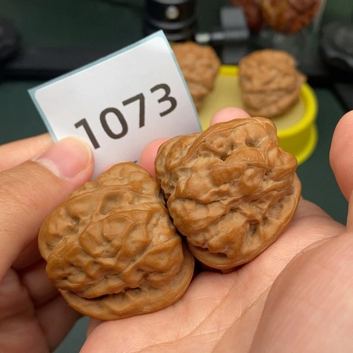 吊坠文玩核桃1073号肌肉哇38.42.35