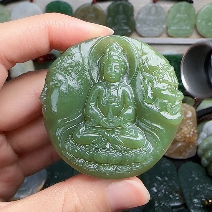 颈饰未镶嵌和田玉