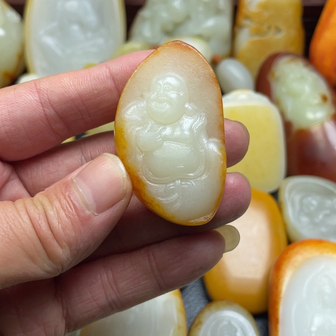 和田玉未镶嵌挂件