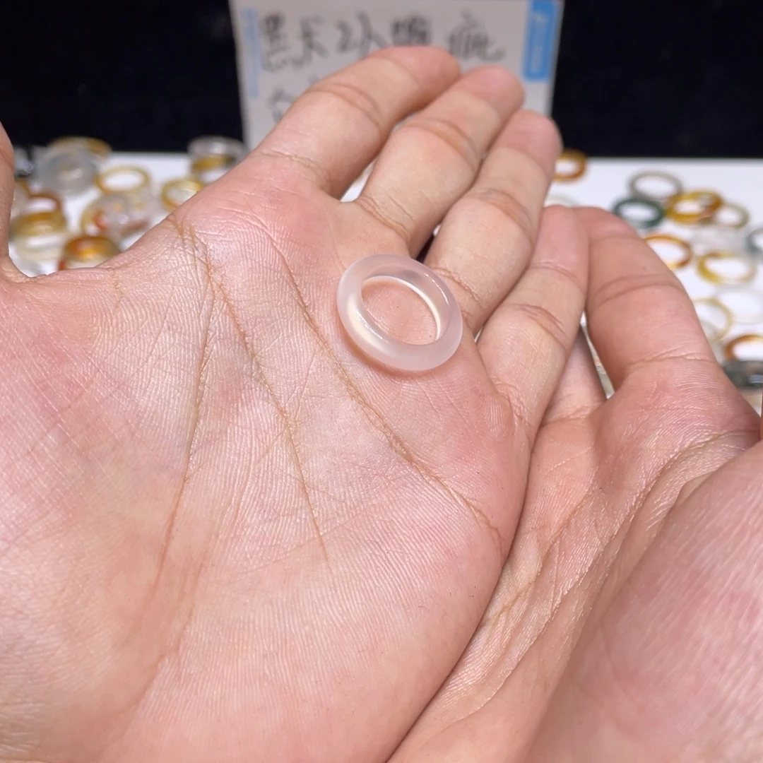 玛瑙/玉髓未镶嵌戒指255号港9 默认瑕疵
